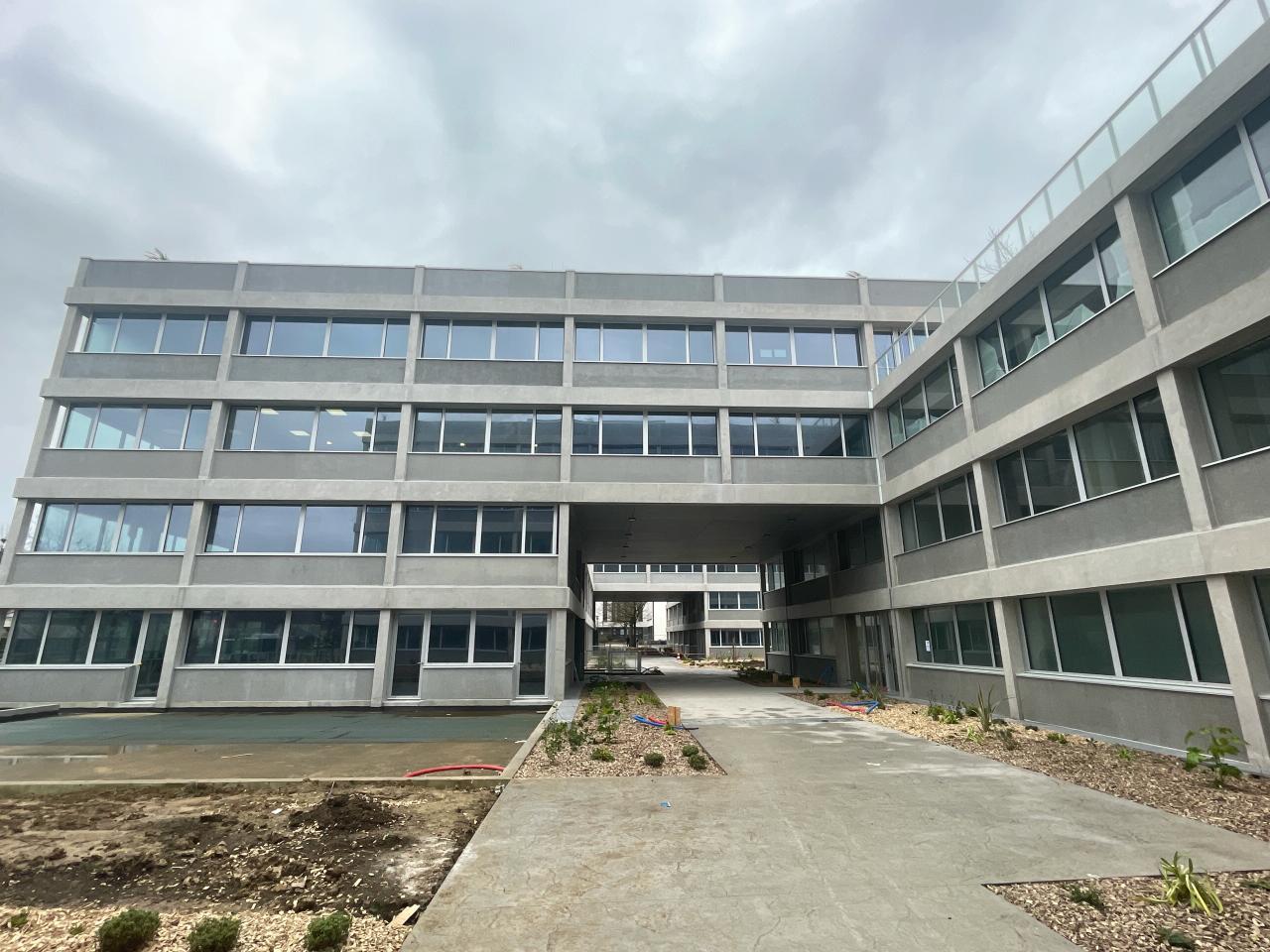 Bureau Rennes 585m² Location bureau Rennes Ille-et-Vilaine OLBUR2532650 0